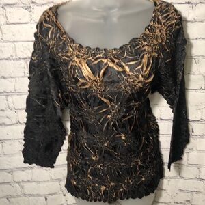 NWT Magic Scarf Origami Black And Tan Stretchy Women’s Shirt